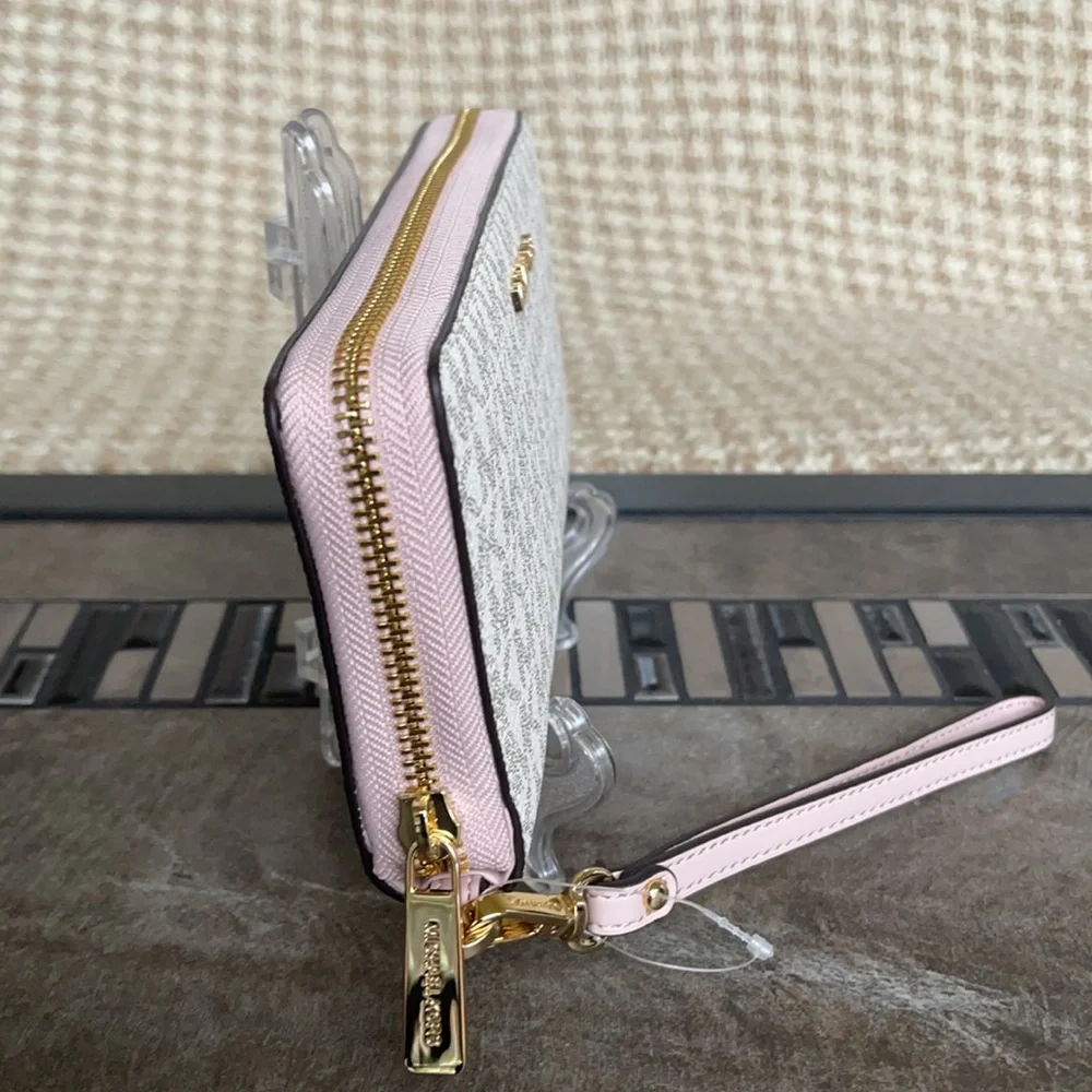 Michael Kors Jet Set Travel Large Travel CONTINENTAL Wallet-Wristlet - Picture 4 of 16